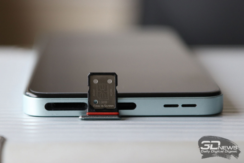  OnePlus Ace, слот для двух карточек стандарта nano-SIM 